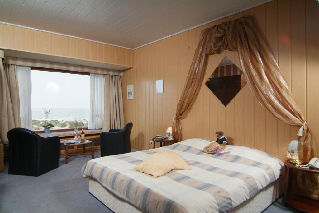 Sint-Laureins Hotel Westende Exterior foto